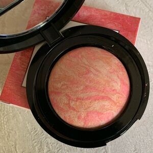Laura Geller Blush n Brighten Baked Marbleized Blush Coral Cove BNIB
